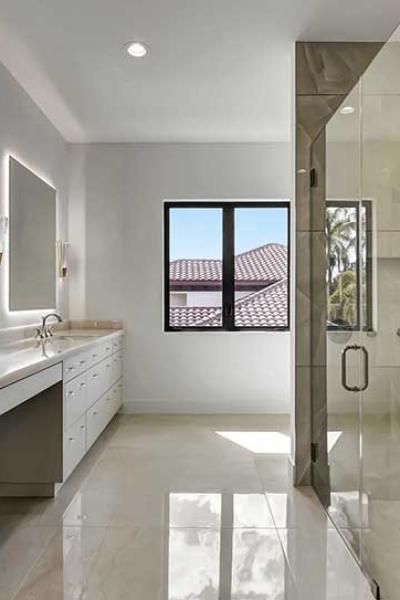 027 Maya Palm Mansion Bath