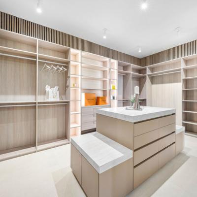 2240 Date Palm Road 69