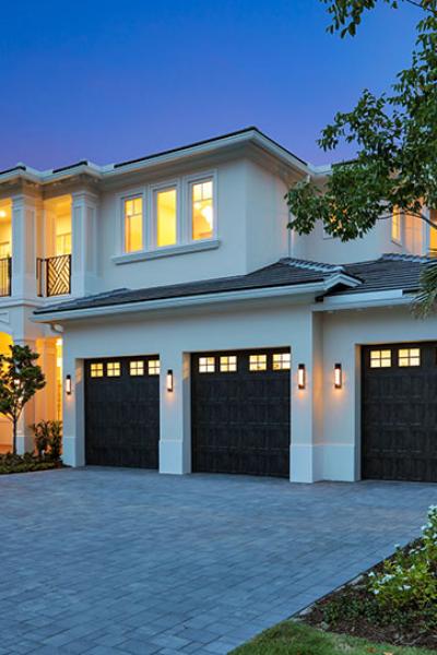 060 Sabal Palm Night View